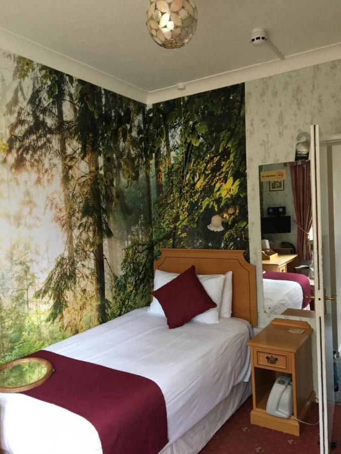 The Nyton Guesthouse Ely Ngoại thất bức ảnh