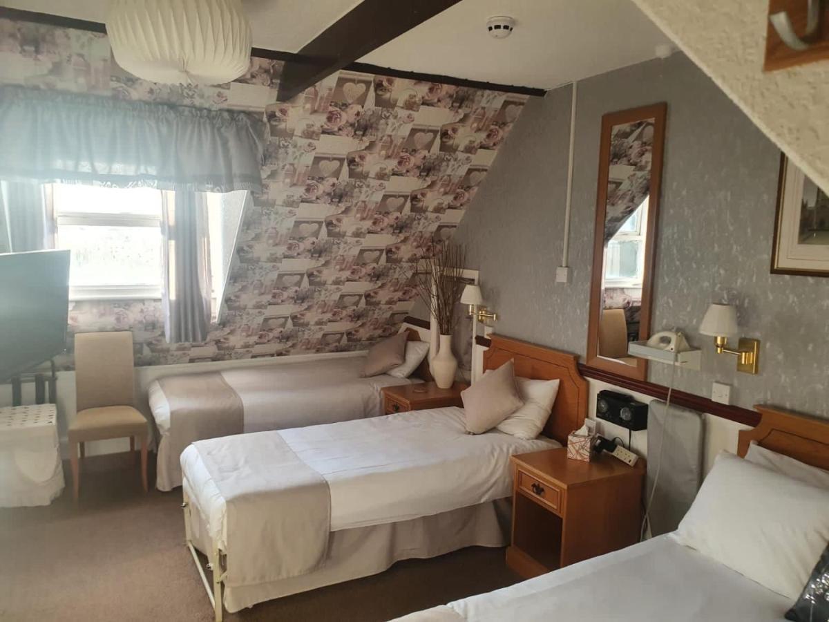 The Nyton Guesthouse Ely Ngoại thất bức ảnh